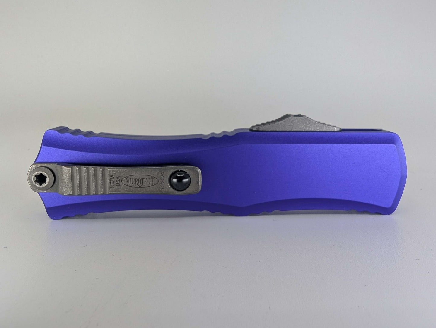 Microtech Hera II Mini Recurve Purple Apocalyptic Out the Front Knife