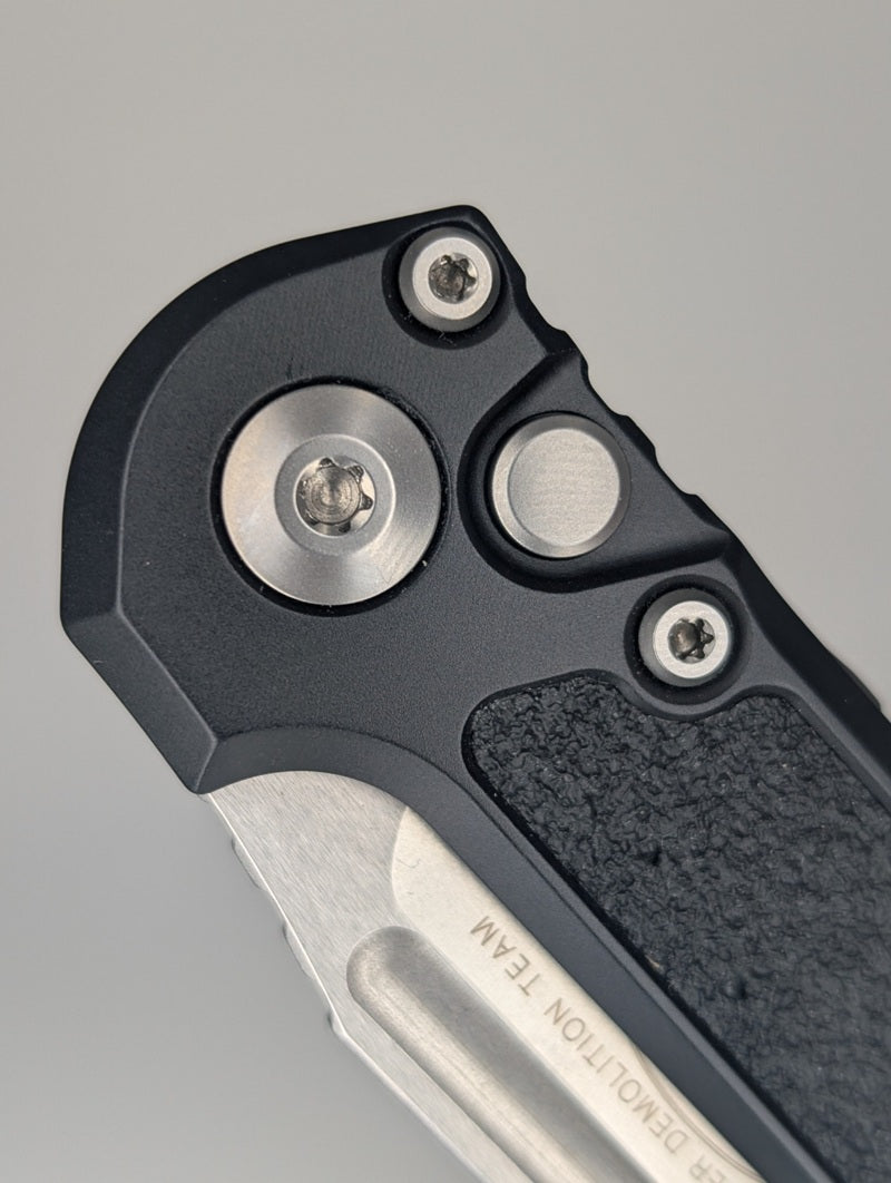 *Consignment* Microtech L.U.D.T. Black Auto Folding Knife