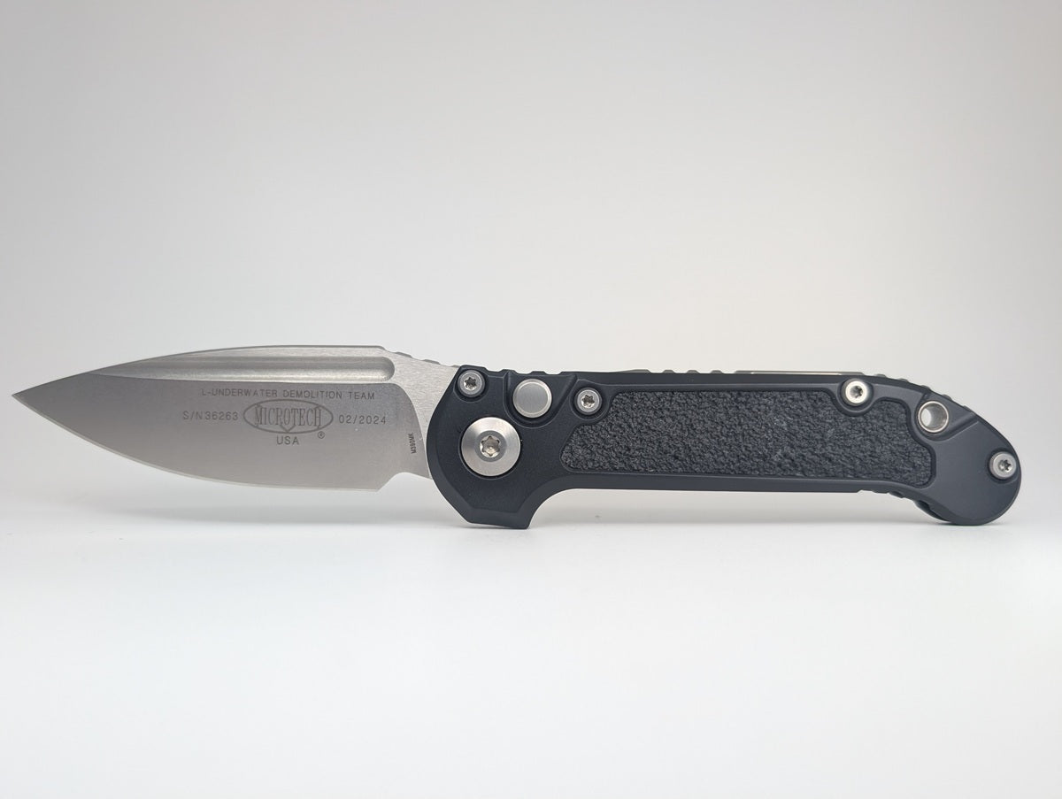 *Consignment* Microtech L.U.D.T. Black Auto Folding Knife
