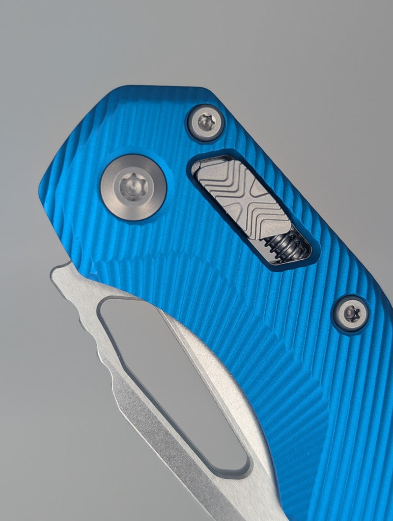 Microtech MSI S/E Fluted Aluminum Blue Apocalyptic Folding Knife