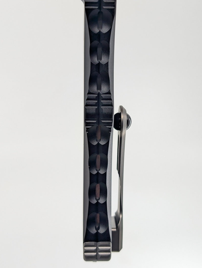 HALO IV Tanto Edge Marfione Select Black Out the Front Knife