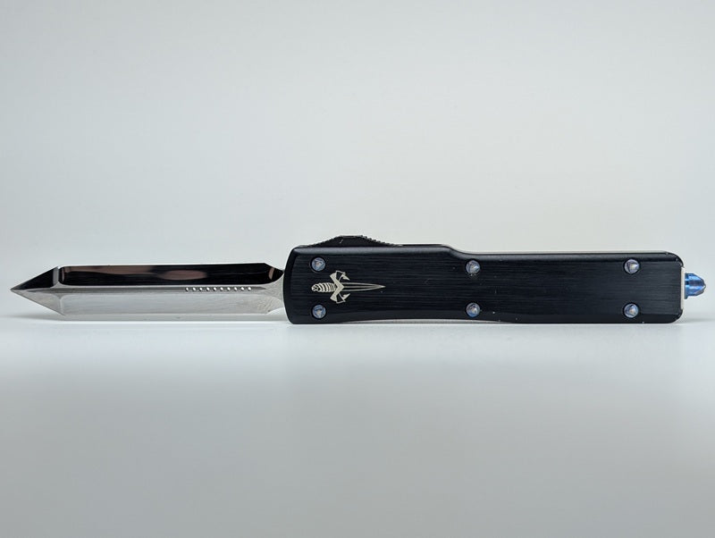 Microtech-Marfione-UTX-70-Spartan-Out-The-Front-Knife-Main