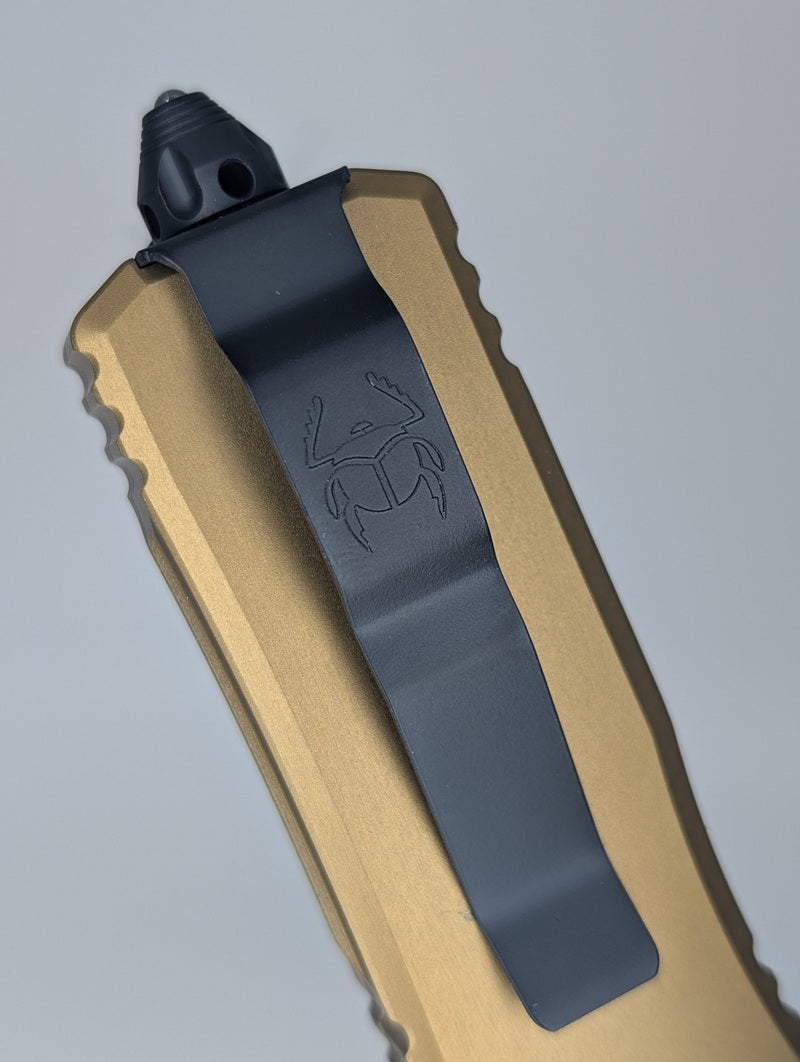 Microtech Scarab II Gen III Executive Tan Tanto DLC Out the Front Knife