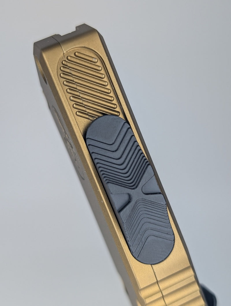 Microtech Scarab II Gen III Executive Tan Tanto DLC Out the Front Knife