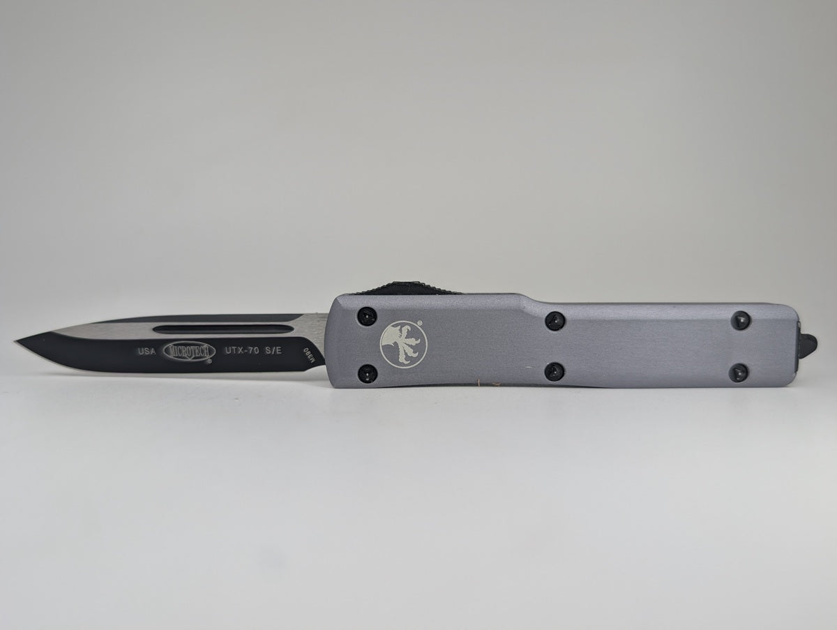 *Consignment* Microtech UTX-70 Grey Out the Front Knife