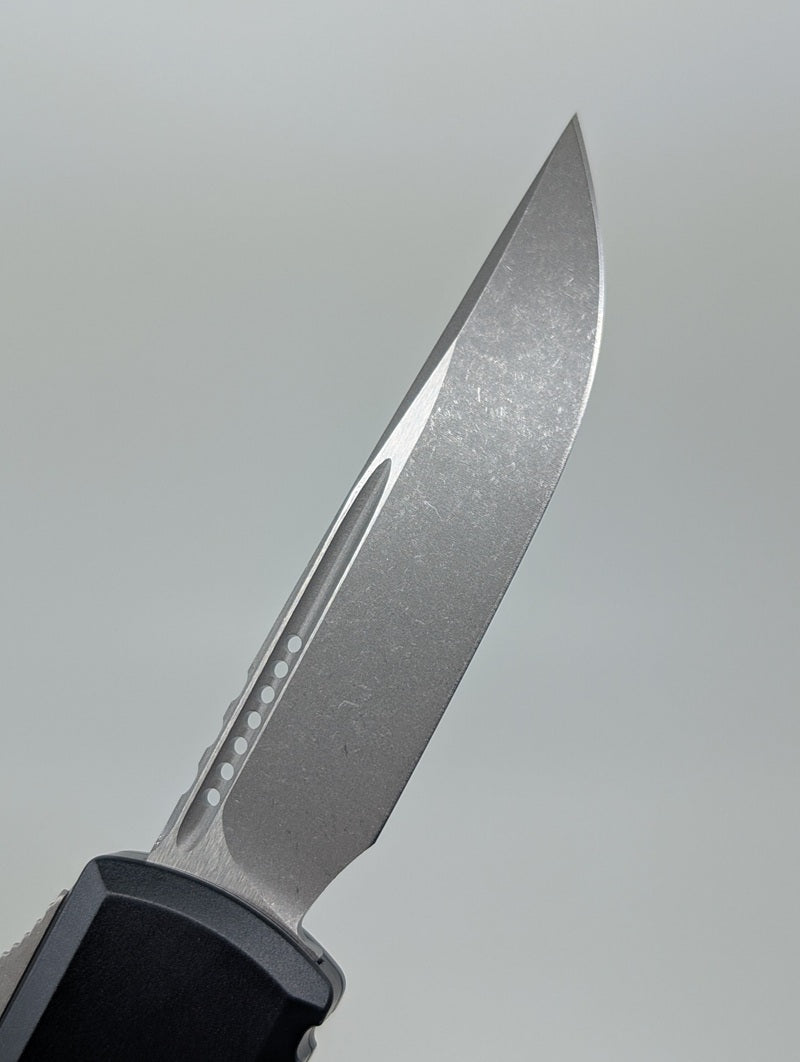 Microtech UTX-85 S/E Gen IV Black Apocalyptic Out the Front Knife