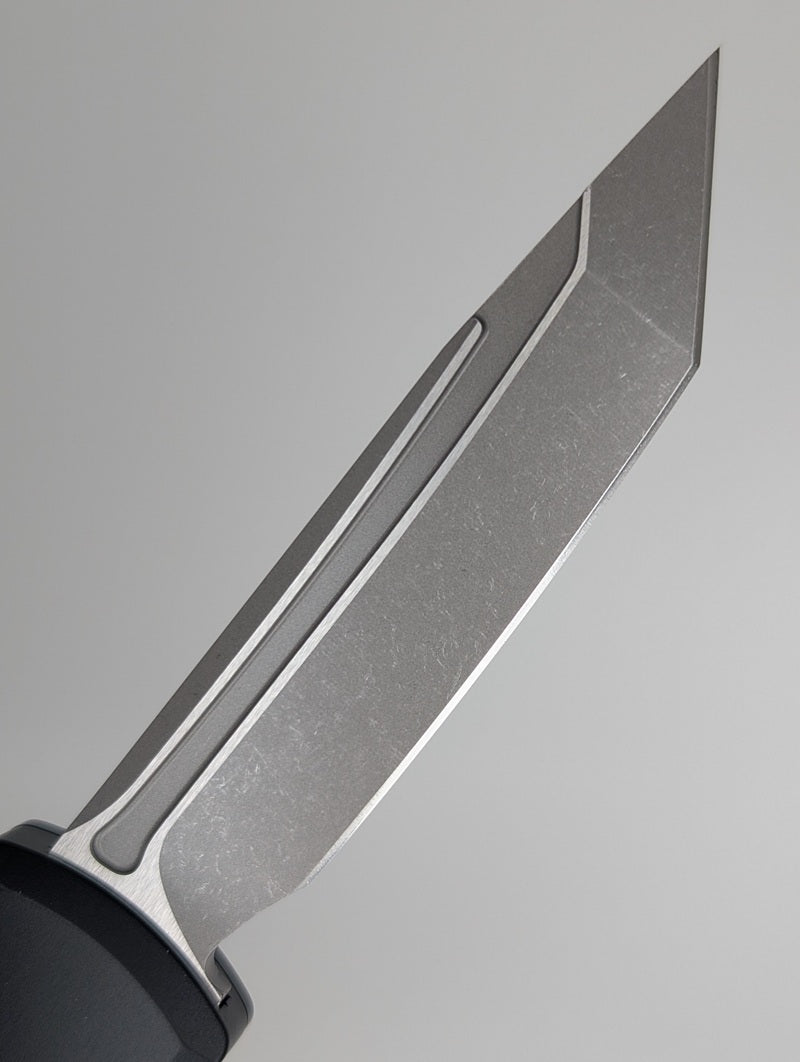 Microtech UTX-85 T/E Gen IV Black Apocalyptic Out the Front Knife