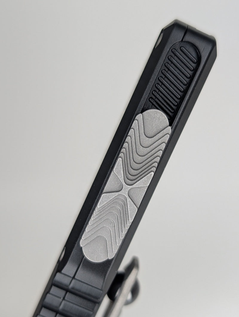 Microtech UTX-85 T/E Gen IV Black Apocalyptic Out the Front Knife