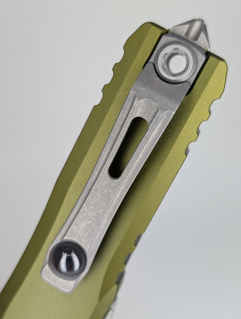 Microtech UTX-85 Gen IV D/E OD Green Apocalyptic Out the Front Knife