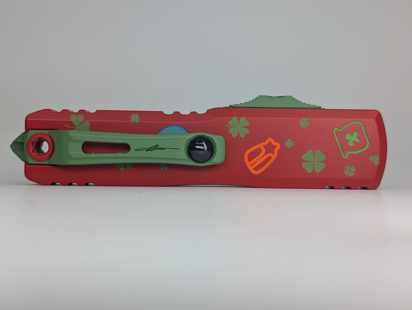 Microtech UTX-85 Gen IV St. Patrick's Day Out the Front Knife