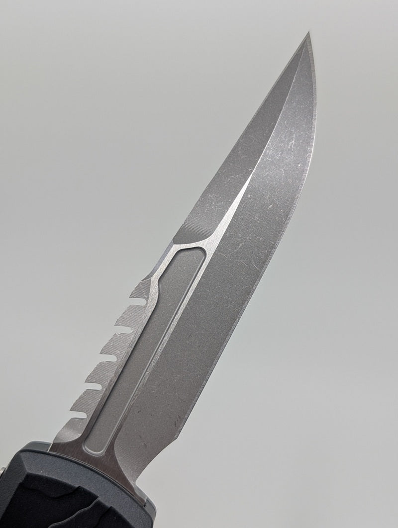 Microtech UTX-85 Gen IV Signature Series Topographic Black Out the Front Knife