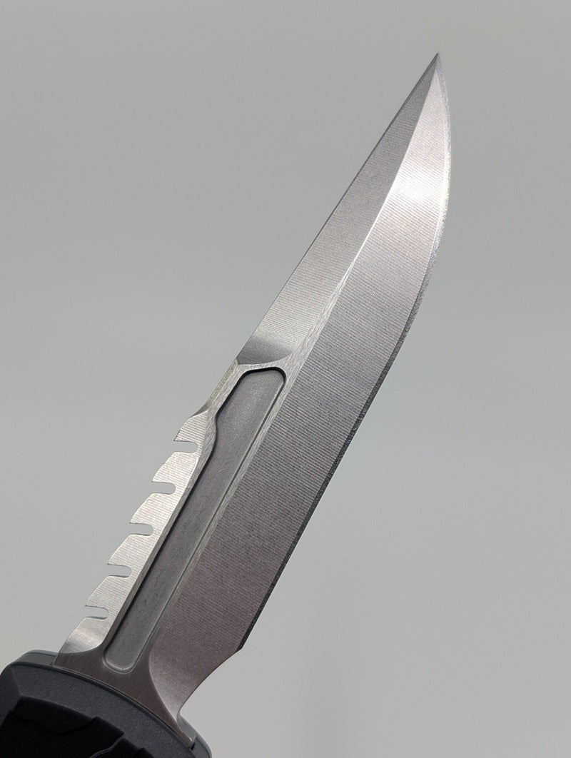 Microtech UTX-85 Gen IV Signature Series Topographic Black Out the Front Knife