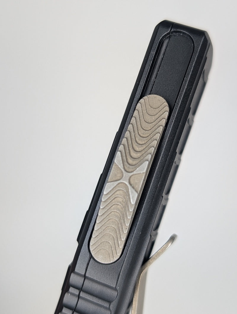 *Consignment* Microtech UTX-85 II T/E Signature Series Apocalyptic Bronze Out the Front Knife