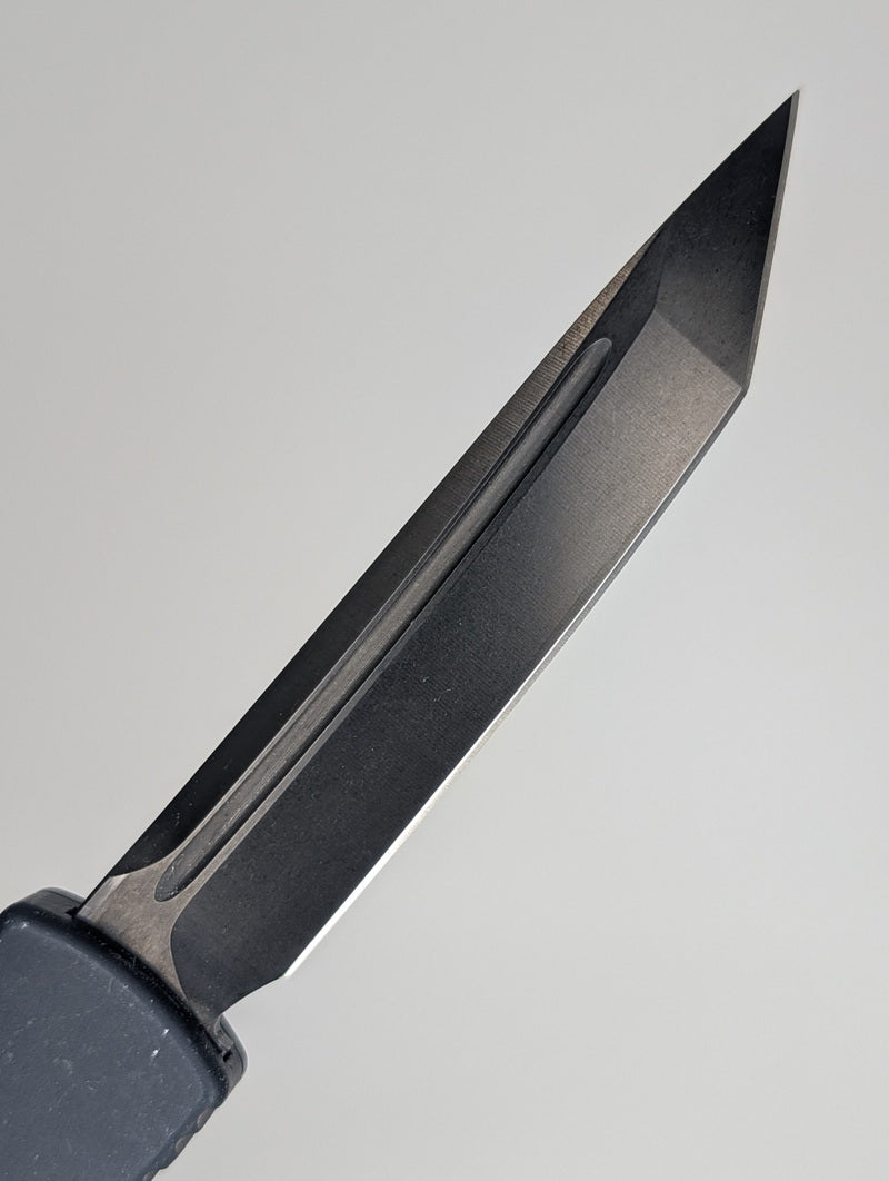 *Consignment* Microtech Ultratech 2014 Black Elmax Out the Front Knife
