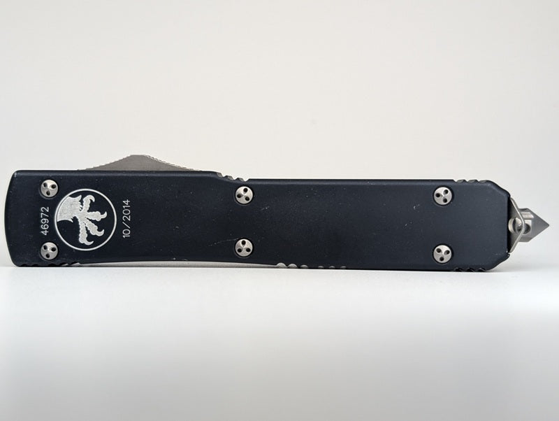 *Consignment* Microtech Ultratech 2014 Black Elmax Out the Front Knife