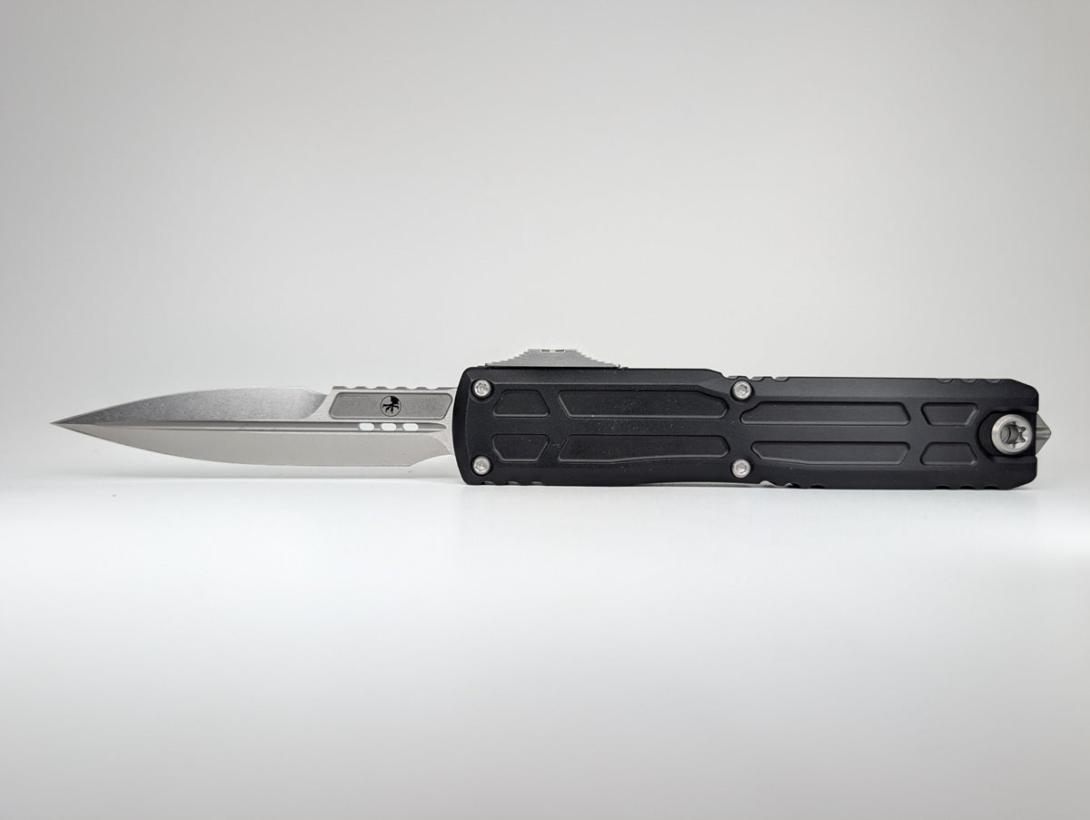 Microtech Ultratech EX-ZBP Bayonet Signature Series Out the Front Knife
