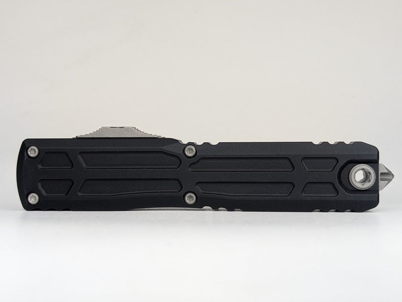 Microtech Signature Series Ultratech EX - ZBP Hellhound Black Out the Front Knife
