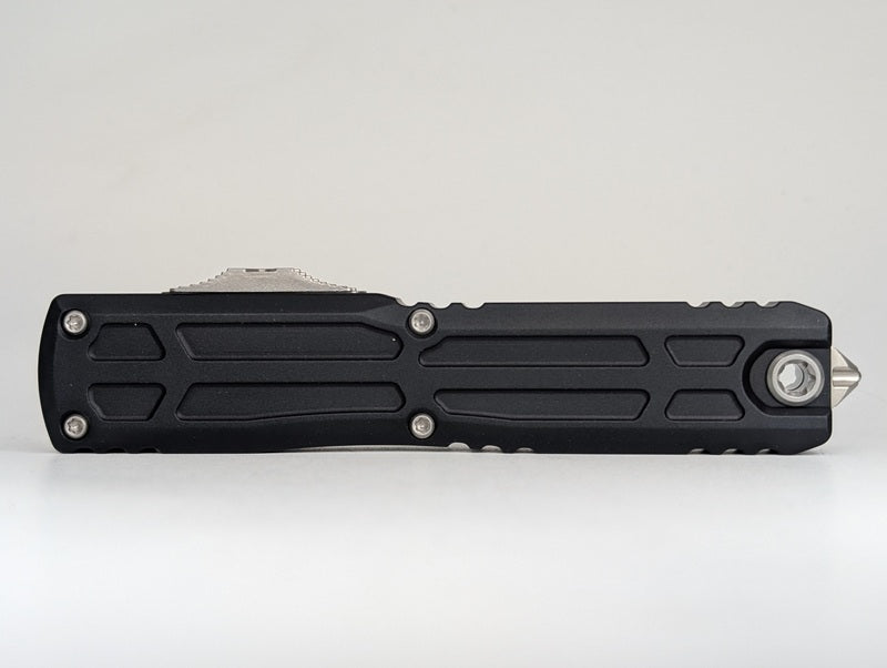 Microtech Signature Series Ultratech EX - ZBP Interceptor Black Out the Front Knife