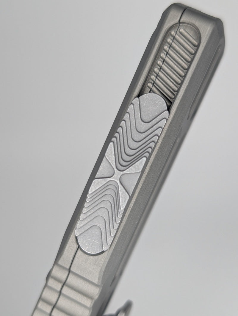 Microtech Ultratech EX ZBP Bayonet Natural Clear Apocalyptic Out the Front Knife