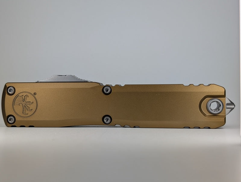 Microtech Ultratech D/E Gen IV Tan Stonewash Out the Front Knife