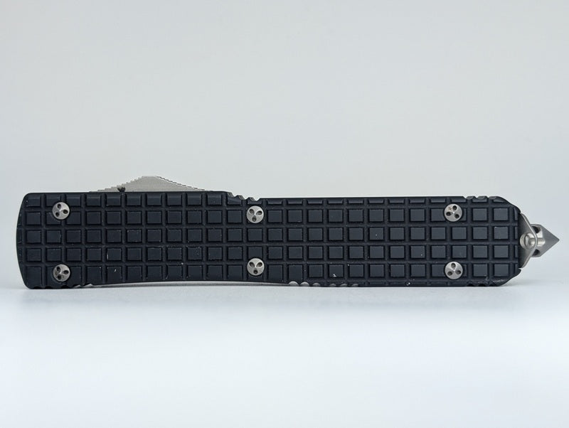 *Consignment* Microtech Ultratech Black Frag Spearpoint Monkey Edge Out the Front Knife