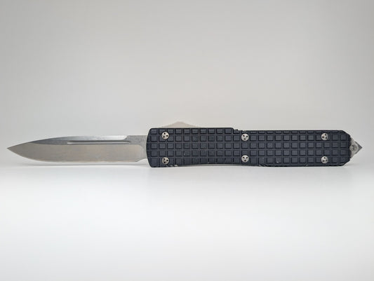 *Consignment* Microtech Ultratech Black Frag Spearpoint Monkey Edge Out the Front Knife