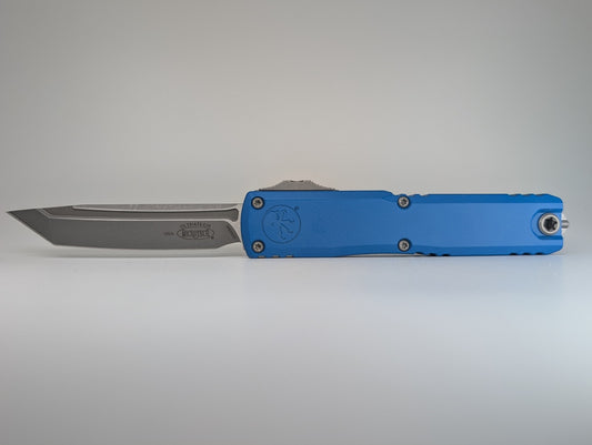 Microtech-Ultratech-ZBP-Blue-Tanto-Apocalyptic-Out-The-Front-Knife