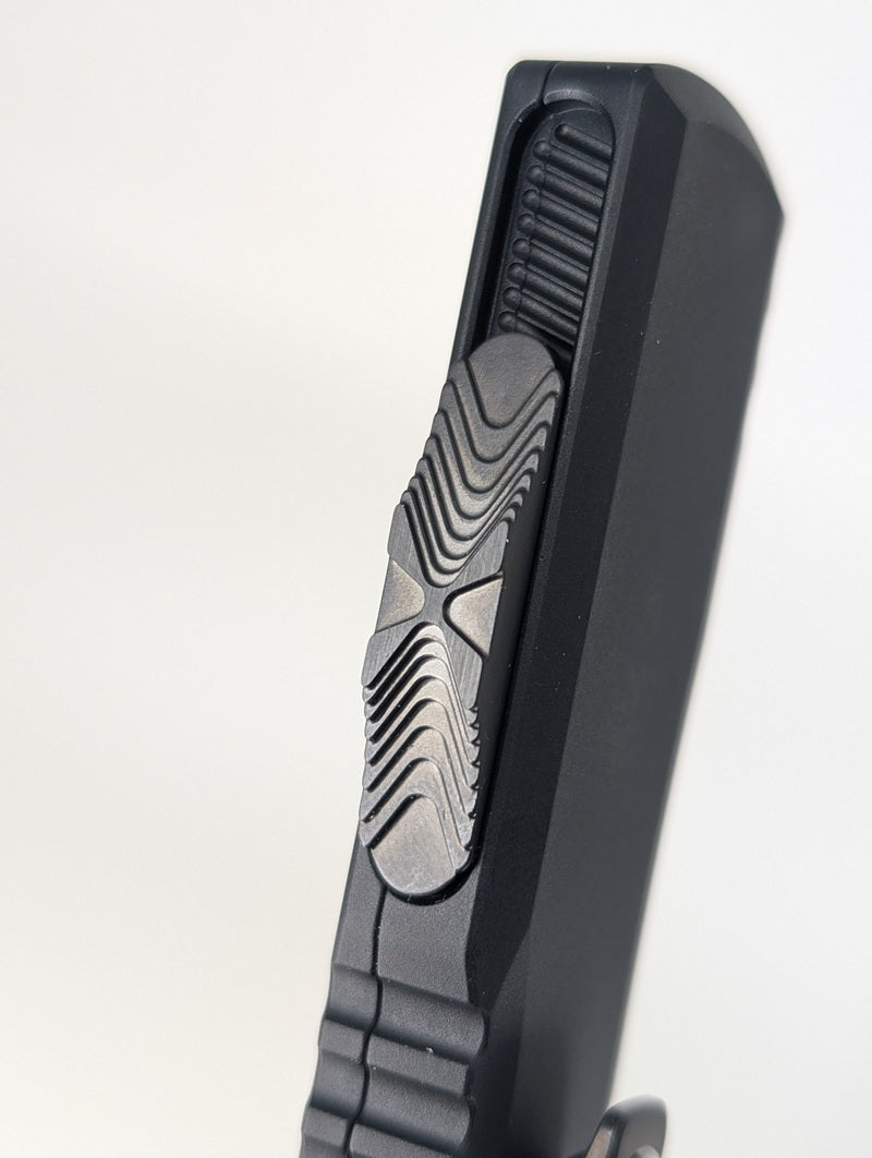 Microtech Ultratech ZBP Hellhound Signature Series Shadow Out the Front Knife