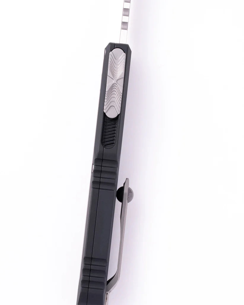 Microtech Ultratech ZBP Signature Series Hellhound Stonewash Out the Front Knife