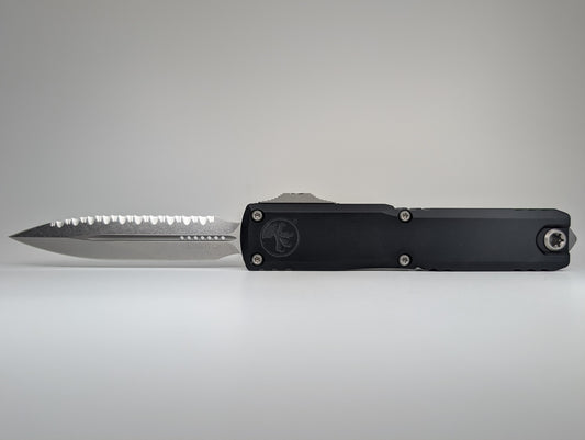 *Consignment* Microtech Ultratech Gen III ZBT D/E Stonewash Full Serrated Out the Front Knife