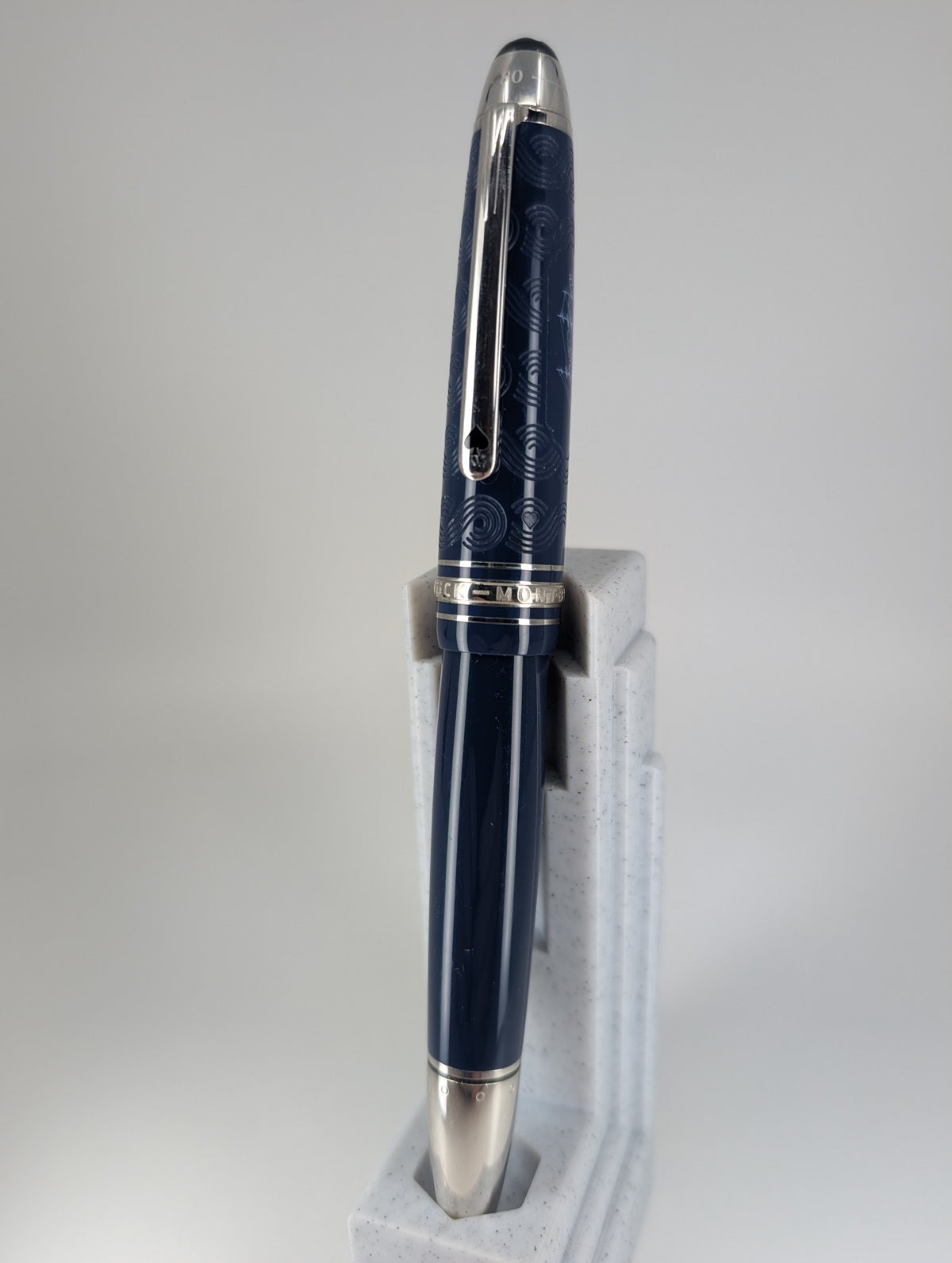 Montblanc Around the World in 80 Days Fountain Pen