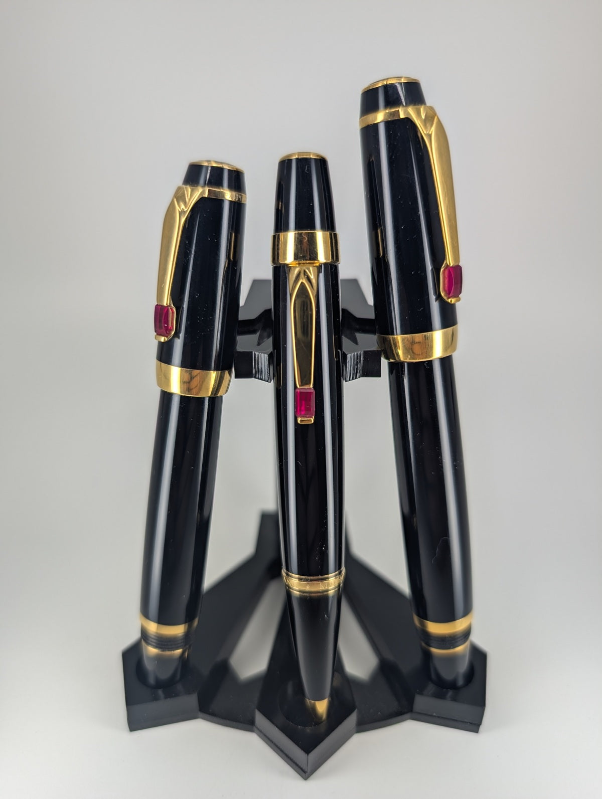 *Consignment* Montblanc Bohéme Rouge Full Set w/ Leather Case