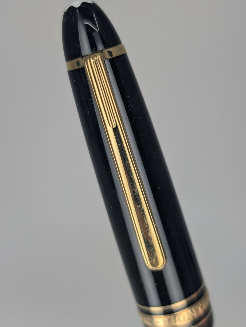 *Consignment* Montblanc Meisterstuck 147 Traveler Fountain Pen 14k Gold Medium Nib