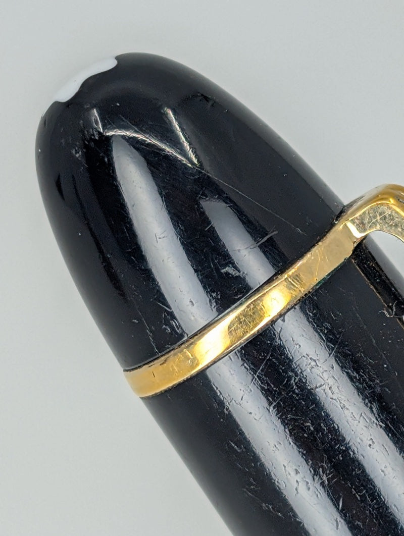 *Consignment* Montblanc Meisterstuck 149 Black / Gold Fountain Pen 18k Fine Nib