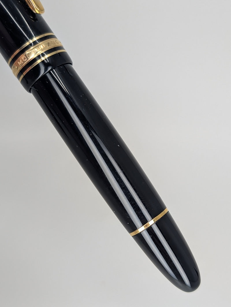*Consignment* Montblanc Meisterstuck 149 Black / Gold Fountain Pen 18k Fine Nib