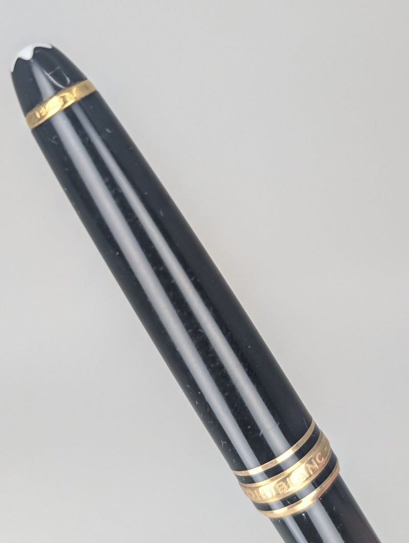 *Consignment* Montblanc Meisterstuck Classique Fountain Pen 14k Gold Medium Nib