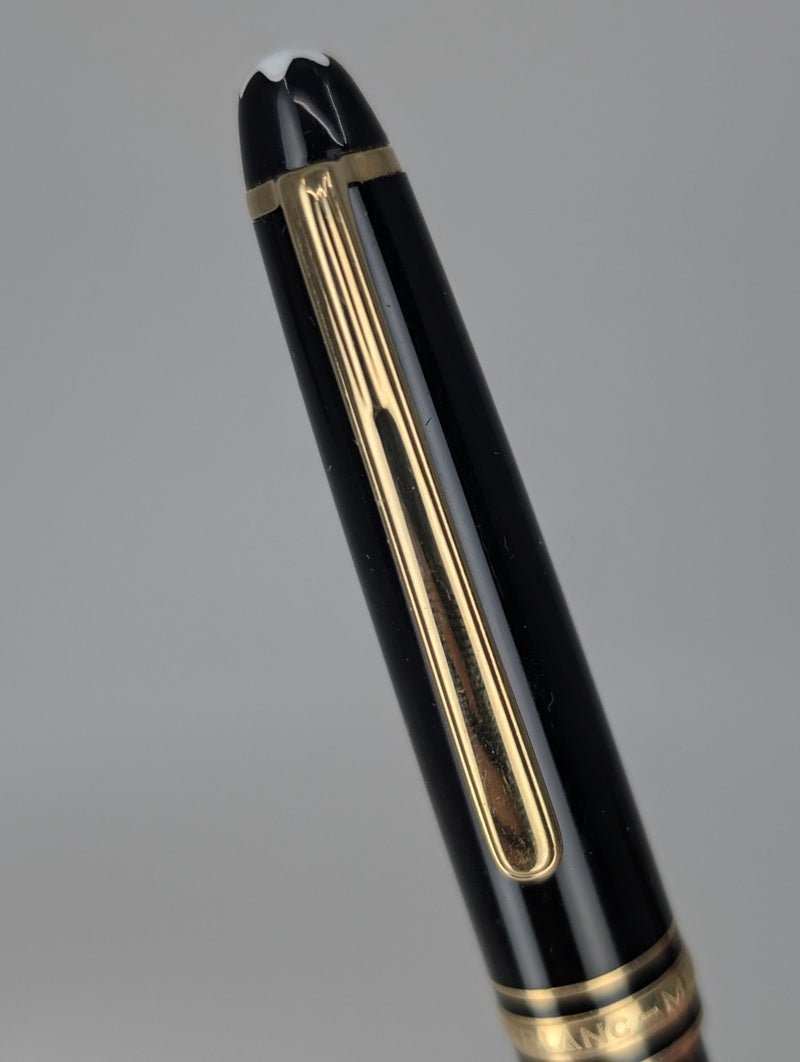 *Consignment* Montblanc Meisterstuck Classique W. Germany Fountain Pen 14k Gold Medium Nib