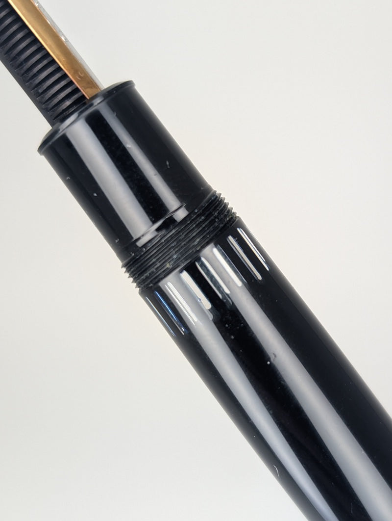 *Consignment* Montblanc Meisterstuck No. 149 Black / Gold Fountain Pen 14k Gold Medium Nib