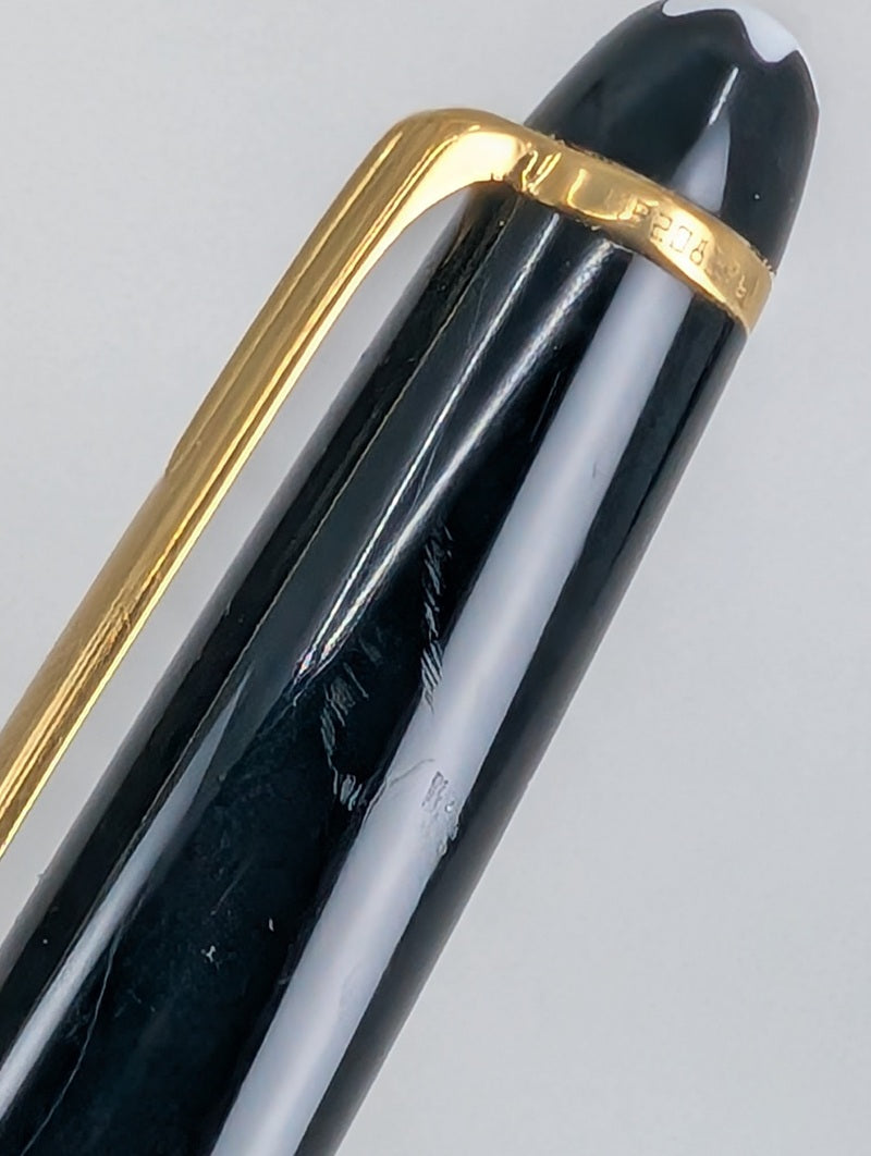 Montblanc-Meisterstuck-Pix-Ballpoint-Pen-Cap_2e4492cf-dea9-4c38-ba5f-ab1d7eadd084