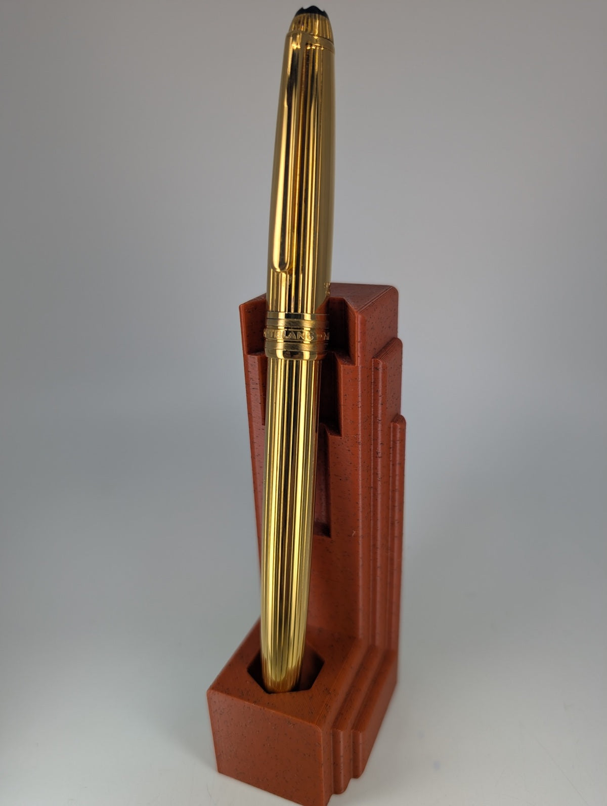 *Consignment* Montblanc Meisterstuck Solitaire Vermeil Pinstripe Rollerball Pen