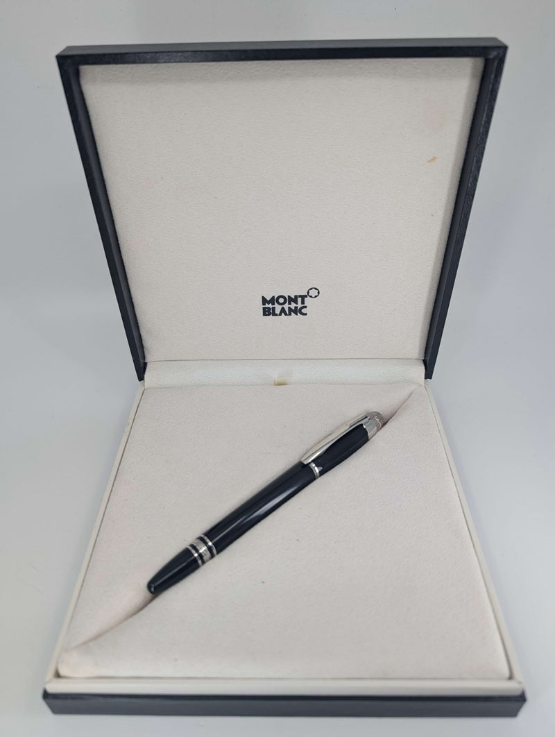 *Consignment* Montblanc "Soulmakers for 100 Years" Starwalker Unlimited Fountain Pen 18k Gold Medium Nib