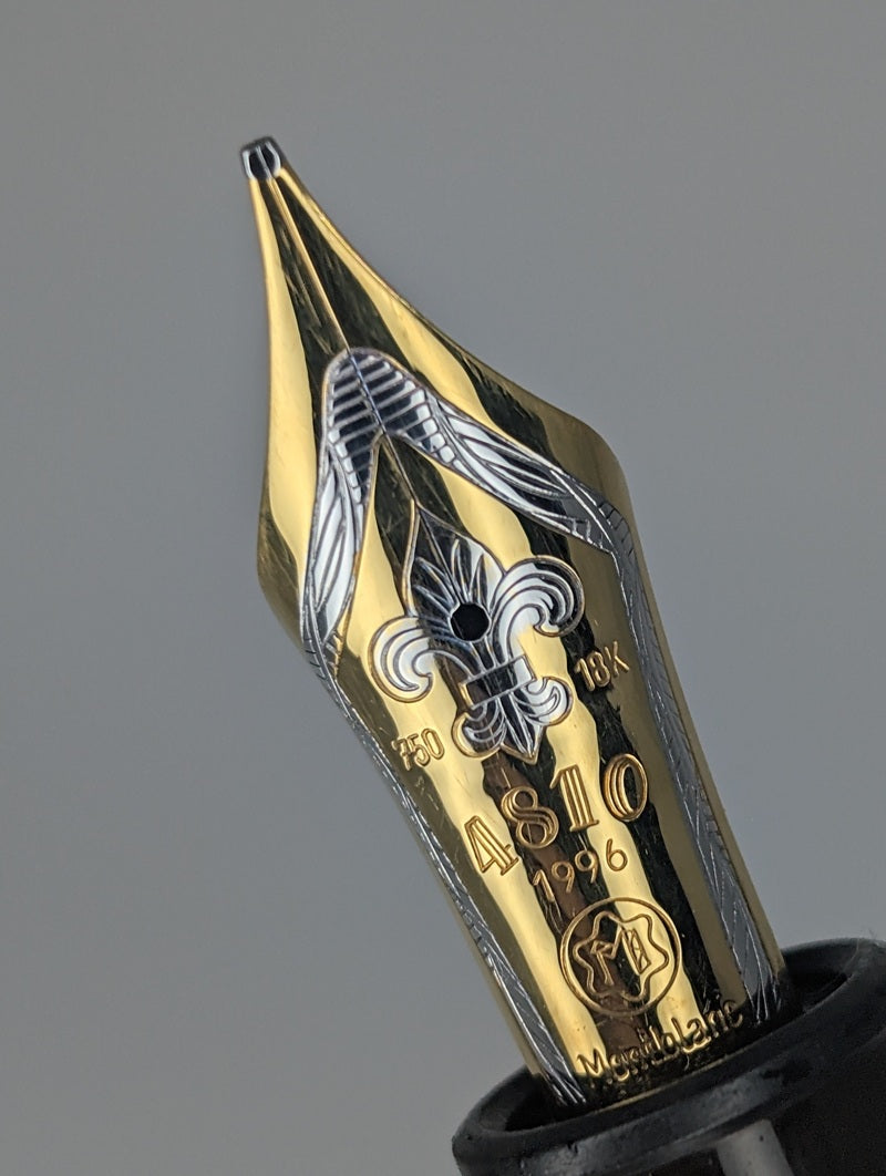 *Consignment* Montblanc Alexandre Dumas Fountain Pen 18k Gold Broad Nib