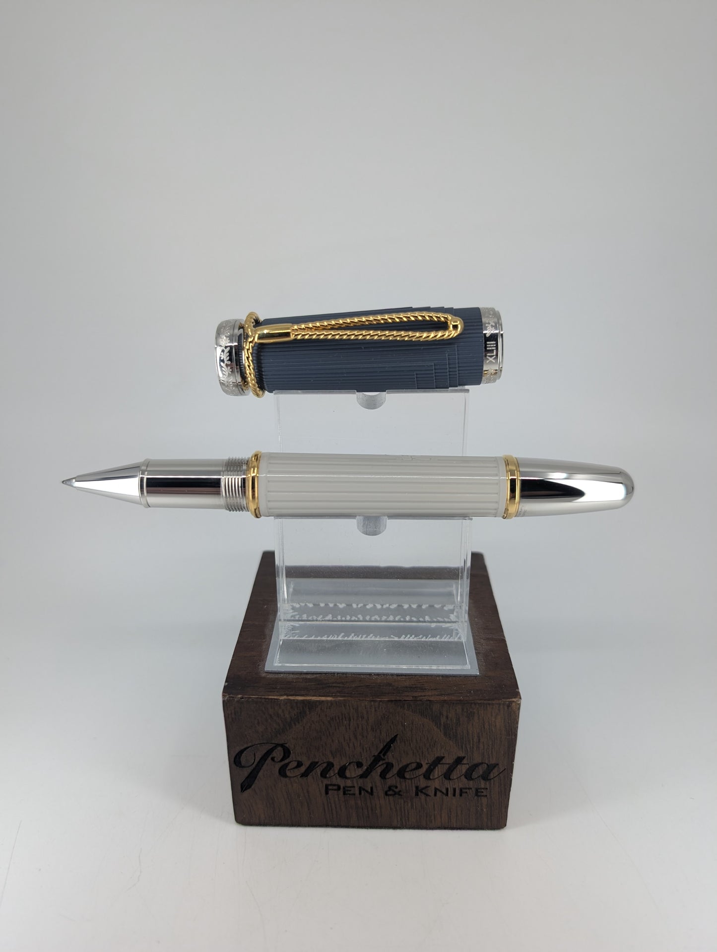 *Consignment* Montblanc Writer's Edition Jane Austin Limited Edition Rollerball Pen