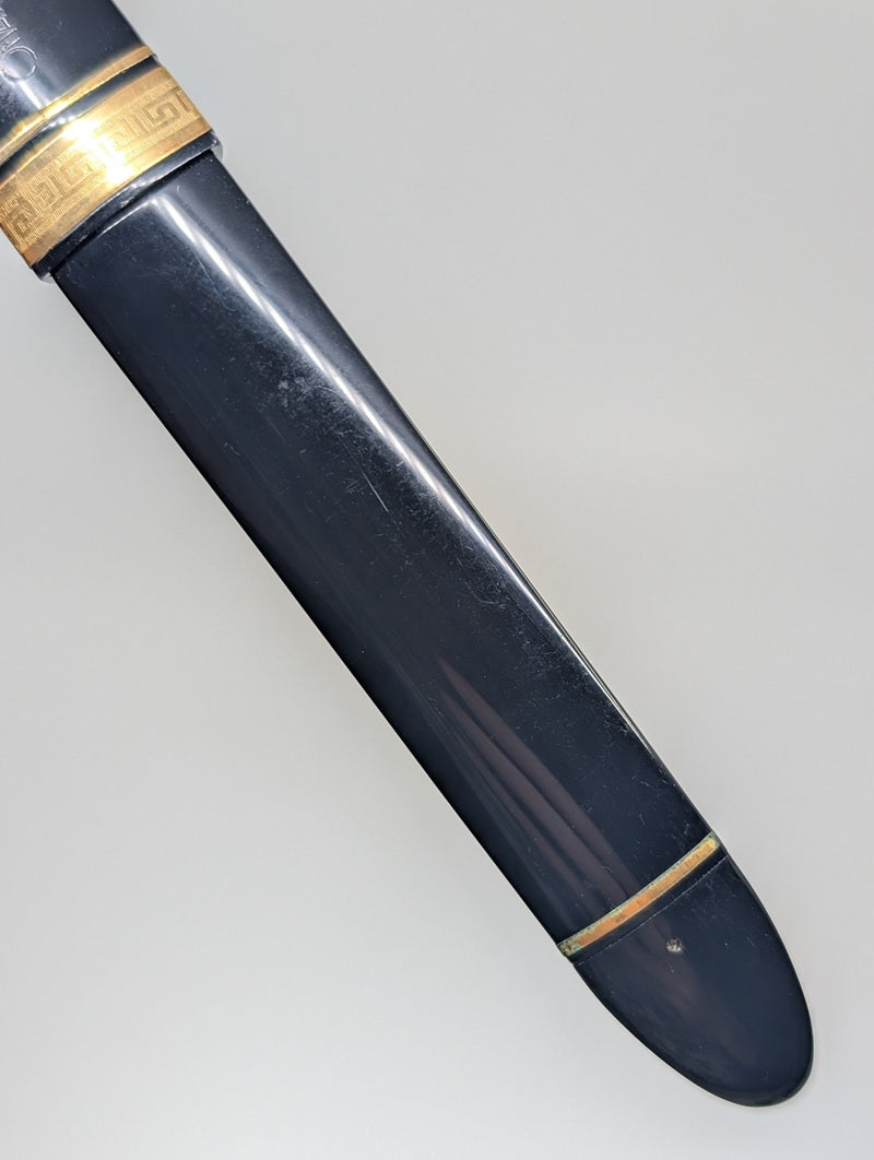 *Consignment* OMAS 360 Black with Gold Trim Fountain Pen 18k Gold Medium Nib
