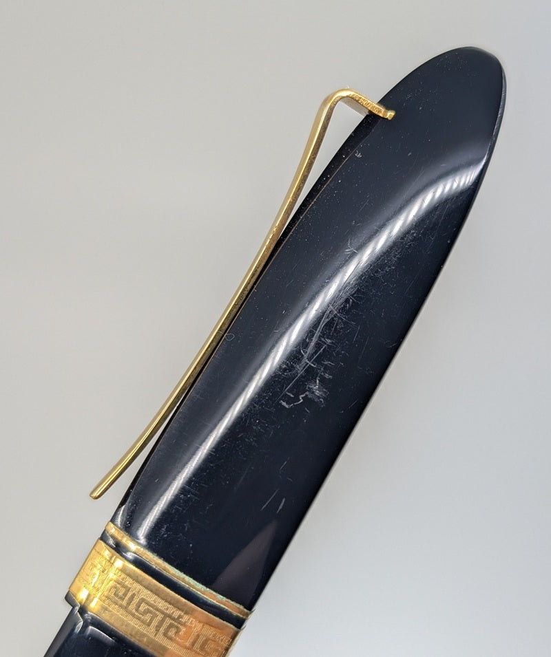 *Consignment* OMAS 360 Black with Gold Trim Fountain Pen 18k Gold Medium Nib