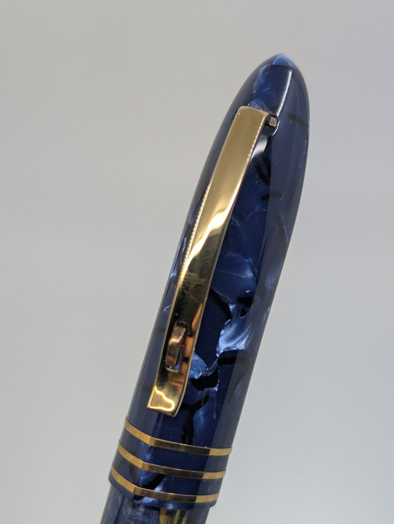 *Consignment* OMAS 360 Lucens Limited Edition Fountain Pen 18k Gold Fine Nib