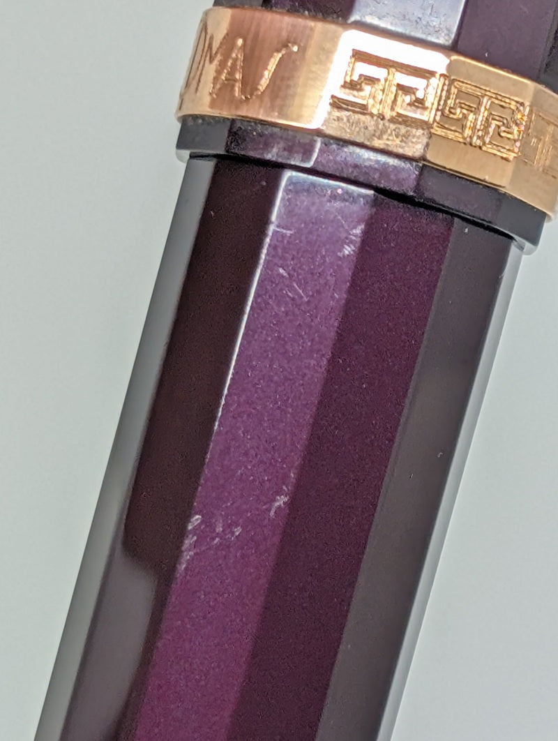 *Consignment* OMAS Arte Italiano Paragon Maroon / Gold Fountain Pen 18k Gold Broad Nib
