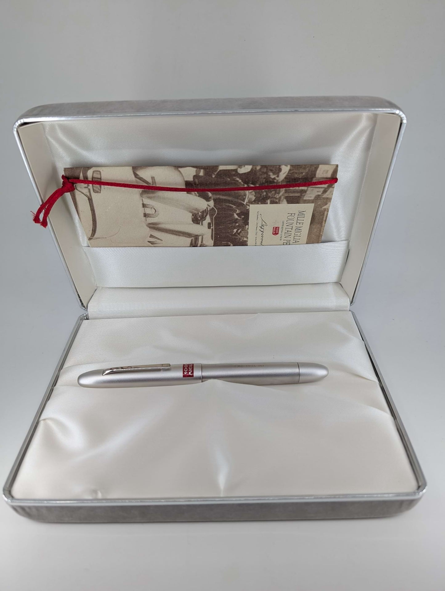 *Consignment* OMAS Miglia 1000 Fountain Pen 18k Gold Broad Nib