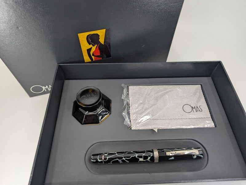 *Consignment* OMAS Grand Paragon Wild Celluloid Fountain Pen 18k Gold Fine Nib Box w/ Bottle of Ink