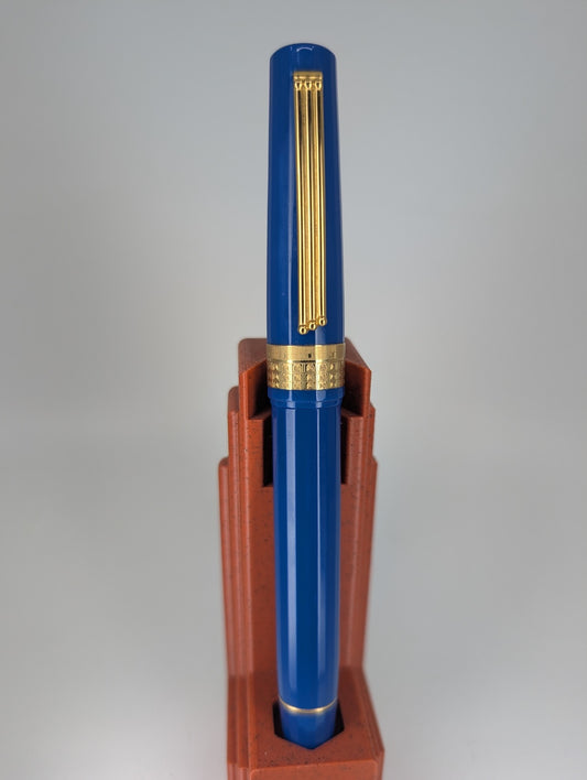 *Consignment* OMAS Roma 2000 Giubileo Fountain Pen 18k Gold Broad Nib